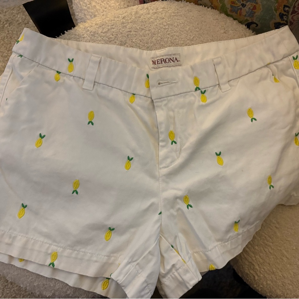 Merona Women's White Shorts with Lemon Pattern